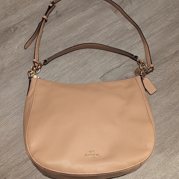 Coach pebbled leather boho purse 👜 - Picture 2 of 16